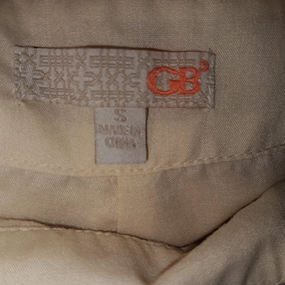 Gianni Bini Embroidered Linen Shorts - Picture 4 of 5